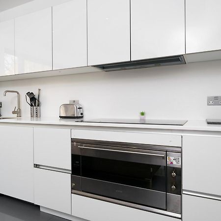 En-Suite Room In Zone 1 London Eksteriør bilde